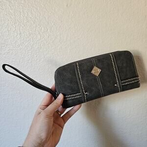 Born Wallet Wristlet